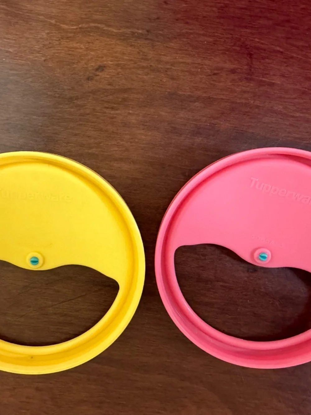 Vintage Tupperware Snack Be Nimble Purple Container Cup, Pink, Yellow, Teal Lid